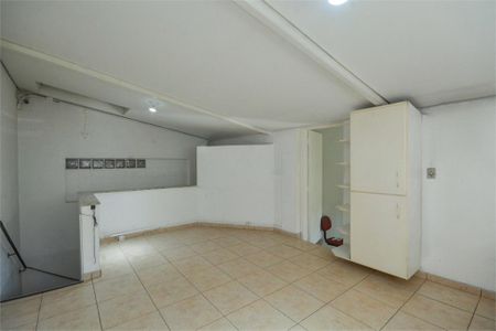 Casa à venda com 190m², 3 quartos e 1 vaga