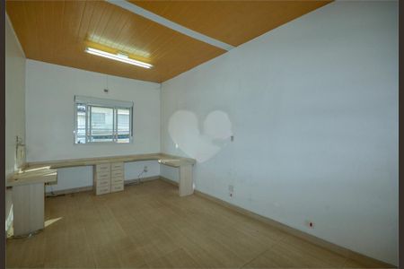 Casa à venda com 190m², 3 quartos e 1 vaga