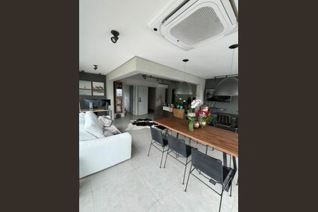 Apartamento à venda com 122m², 2 quartos e 2 vagas