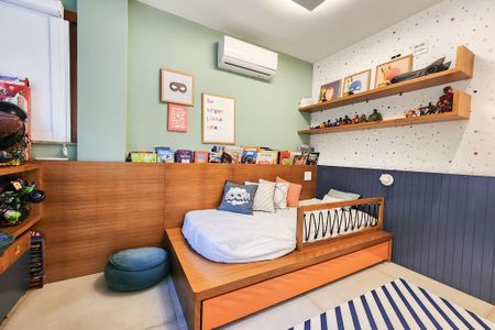 Apartamento à venda com 162m², 3 quartos e 1 vagaQuarto