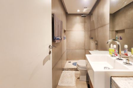 Apartamento à venda com 162m², 3 quartos e 1 vagaBanheiro