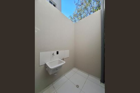 Casa de condomínio à venda com 59m², 2 quartos e 1 vaga Casa de condomínio à venda com 59m², 2 quartos e 1 vagaÁrea de Serviço