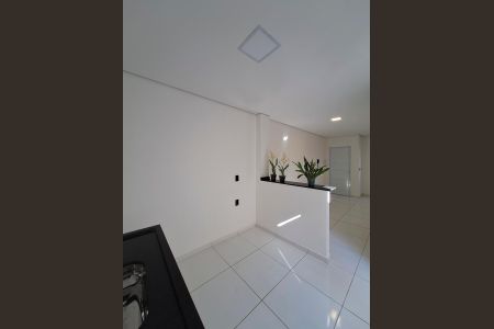 Casa de condomínio à venda com 59m², 2 quartos e 1 vaga Casa de condomínio à venda com 59m², 2 quartos e 1 vagaCozinha