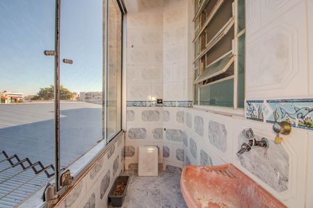 Apartamento à venda com 67m², 2 quartos e sem vagaCozinha e Área de Serviço