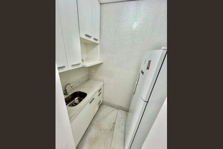 Casa à venda com 457m², 5 quartos e 10 vagasCozinha 2° Andar