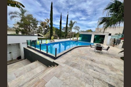 Casa à venda com 457m², 5 quartos e 10 vagasPiscina
