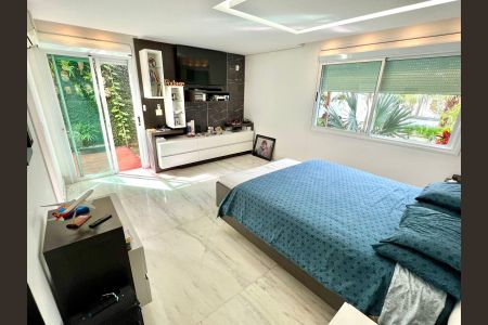 Casa à venda com 457m², 5 quartos e 10 vagasQuarto 1 - Suíte Presidencial