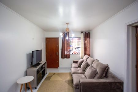 Casa à venda com 135m², 2 quartos e 2 vagasSala