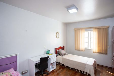 Casa à venda com 135m², 2 quartos e 2 vagasQuarto 2