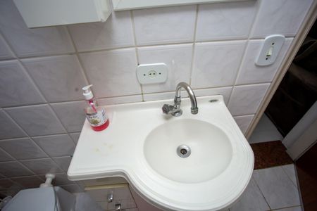 Casa à venda com 135m², 2 quartos e 2 vagasLavabo