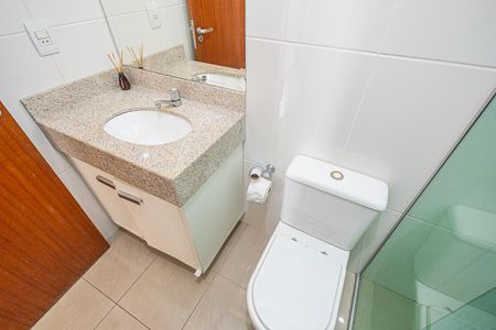 Casa à venda com 170m², 4 quartos e 3 vagasBanheiro Social
