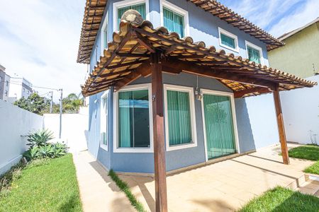 Casa à venda com 170m², 4 quartos e 3 vagasQuintal