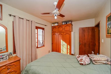 Casa à venda com 200m², 3 quartos e 2 vagas Casa à venda com 200m², 3 quartos e 2 vagasQuarto 3