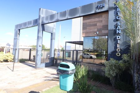 Apartamento à venda com 44m², 2 quartos e 1 vagaFachada e portaria