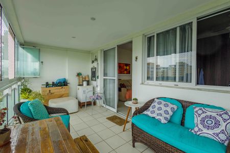 Apartamento à venda com 91m², 3 quartos e 2 vagasVaranda