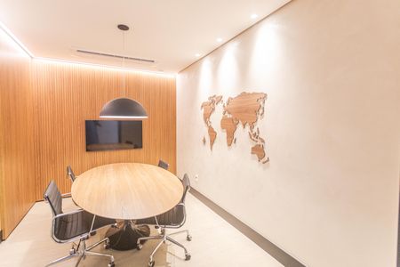 Apartamento à venda com 124m², 3 quartos e 2 vagas Apartamento à venda com 124m², 3 quartos e 2 vagasÁrea comum - Sala de Reunião