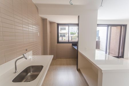 Apartamento à venda com 124m², 3 quartos e 2 vagas Apartamento à venda com 124m², 3 quartos e 2 vagasCozinha/Área de Serviço