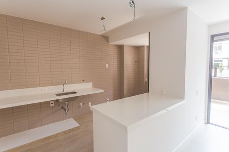 Apartamento à venda com 124m², 3 quartos e 2 vagas Apartamento à venda com 124m², 3 quartos e 2 vagasCozinha/Área de Serviço