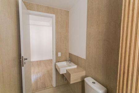 Apartamento à venda com 124m², 3 quartos e 2 vagas Apartamento à venda com 124m², 3 quartos e 2 vagasBanheiro da Suíte 3