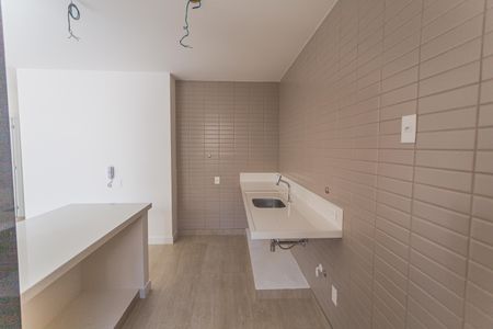 Apartamento à venda com 124m², 3 quartos e 2 vagas Apartamento à venda com 124m², 3 quartos e 2 vagasCozinha/Área de Serviço