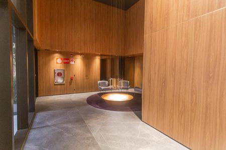 Apartamento à venda com 124m², 3 quartos e 2 vagas Apartamento à venda com 124m², 3 quartos e 2 vagasHall de entrada