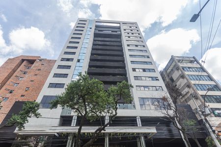Apartamento à venda com 124m², 3 quartos e 2 vagas Apartamento à venda com 124m², 3 quartos e 2 vagasFachada