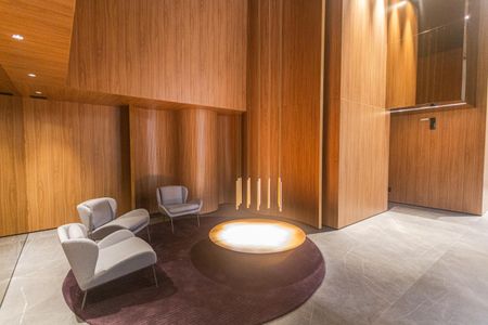 Apartamento à venda com 124m², 3 quartos e 2 vagas Apartamento à venda com 124m², 3 quartos e 2 vagasHall de entrada