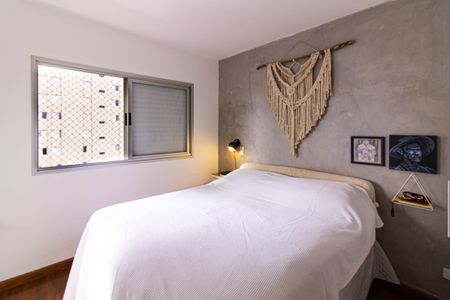 Apartamento à venda com 82m², 2 quartos e 2 vagasSuíte