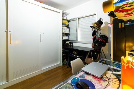 Apartamento à venda com 82m², 2 quartos e 2 vagasQuarto