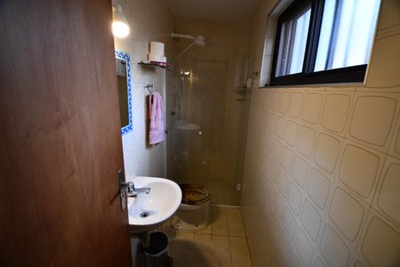 Casa à venda com 340m², 4 quartos e 2 vagasBanheiro 4