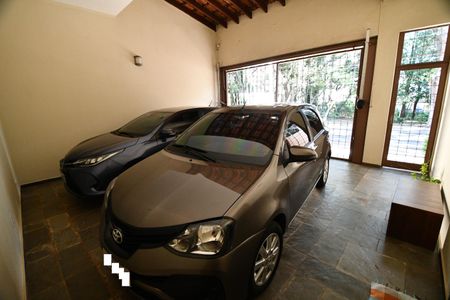 Casa à venda com 340m², 4 quartos e 2 vagasGaragem