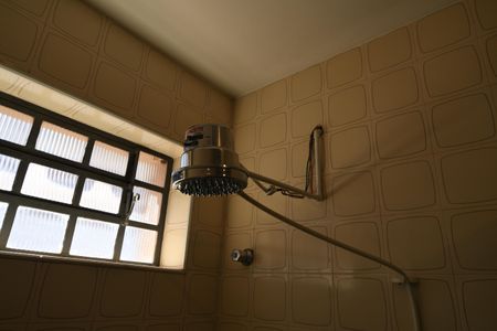 Casa à venda com 340m², 4 quartos e 2 vagasBanheiro 2