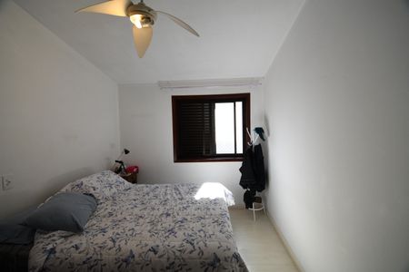 Casa à venda com 340m², 4 quartos e 2 vagasQuarto Suíte 1