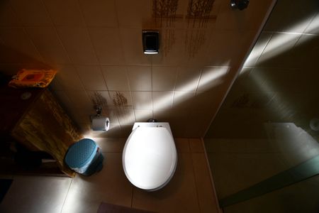 Casa à venda com 340m², 4 quartos e 2 vagasBanheiro 3