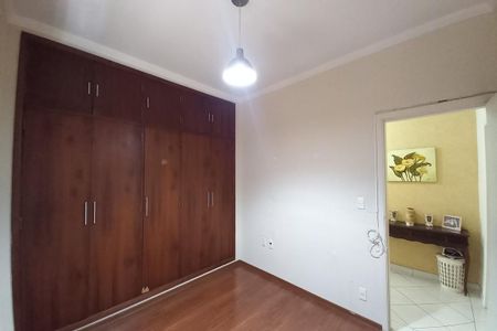 Casa à venda com 419m², 4 quartos e 1 vagaQuarto 3