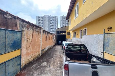 Casa à venda com 419m², 4 quartos e 1 vagaCorredor de Acesso Fundos