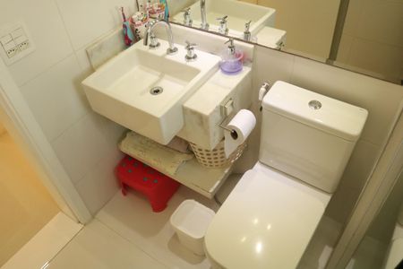 Apartamento à venda com 255m², 4 quartos e 4 vagasBanheiro