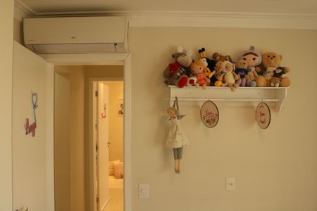 Apartamento à venda com 255m², 4 quartos e 4 vagasQuarto 1