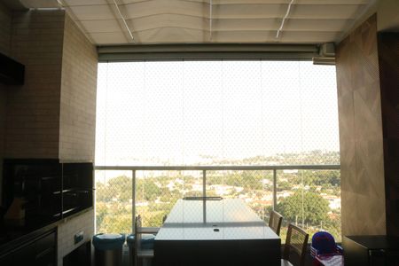 Apartamento à venda com 255m², 4 quartos e 4 vagasCobertura