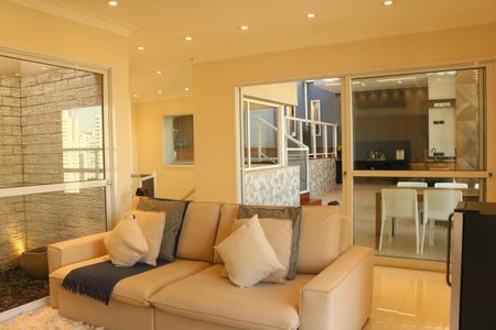 Apartamento à venda com 255m², 4 quartos e 4 vagasHall