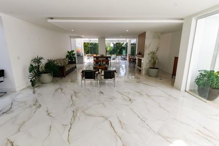 Casa para alugar com 800m², 7 quartos e 4 vagas Casa para alugar com 800m², 7 quartos e 4 vagasSala 2