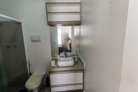 Casa para alugar com 800m², 7 quartos e 4 vagas Casa para alugar com 800m², 7 quartos e 4 vagasBanheiro da Suíte 3