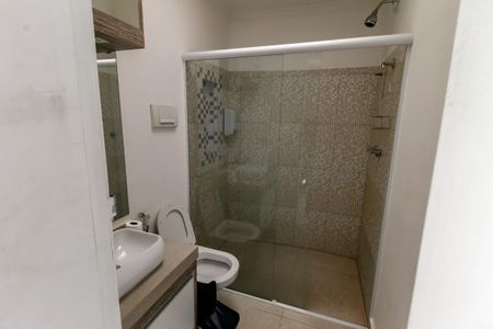 Casa para alugar com 800m², 7 quartos e 4 vagas Casa para alugar com 800m², 7 quartos e 4 vagasBanheiro Corredor