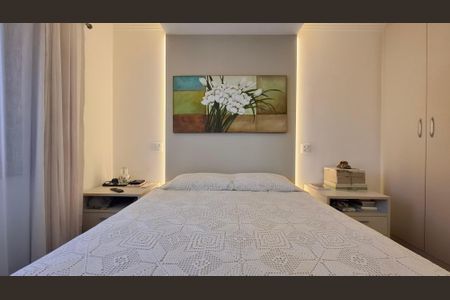 Apartamento à venda com 140m², 3 quartos e 3 vagas Apartamento à venda com 140m², 3 quartos e 3 vagasSuíte 1