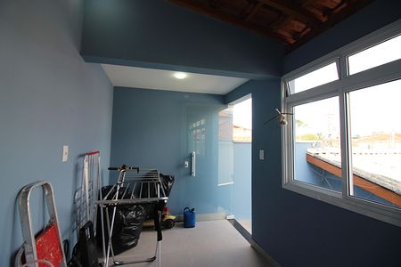 Casa à venda com 120m², 2 quartos e 2 vagasÁrea de Serviço