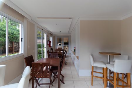 Apartamento à venda com 100m², 2 quartos e 1 vaga Apartamento à venda com 100m², 2 quartos e 1 vagaÁrea comum - Salão de festas