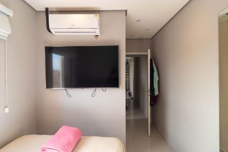 Apartamento à venda com 100m², 2 quartos e 1 vaga Apartamento à venda com 100m², 2 quartos e 1 vagaQuarto 01