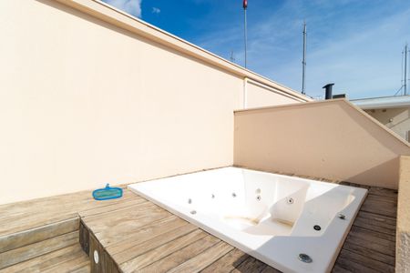 Apartamento à venda com 100m², 2 quartos e 1 vaga Apartamento à venda com 100m², 2 quartos e 1 vagaCobertura