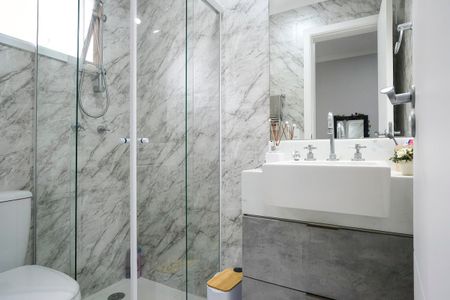 Apartamento à venda com 307m², 3 quartos e 3 vagasBanheiro da suíte 2