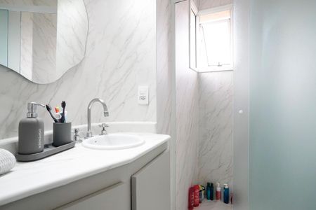 Apartamento à venda com 307m², 3 quartos e 3 vagasBanheiro da suíte 1